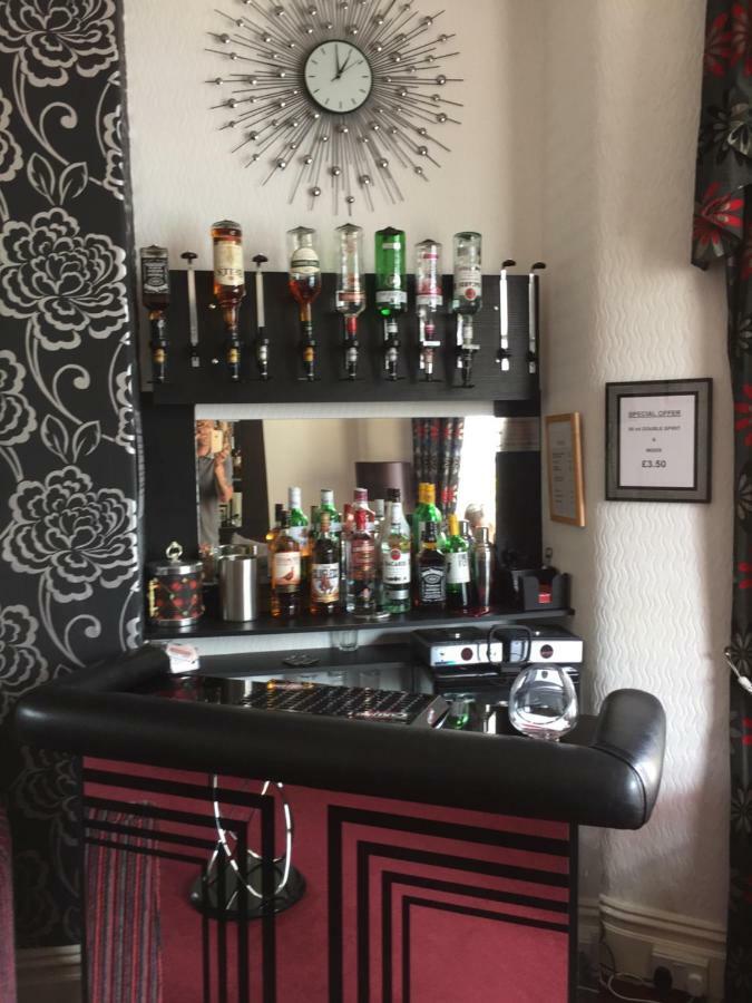 Ash Lea Hotel Blackpool Eksteriør bilde